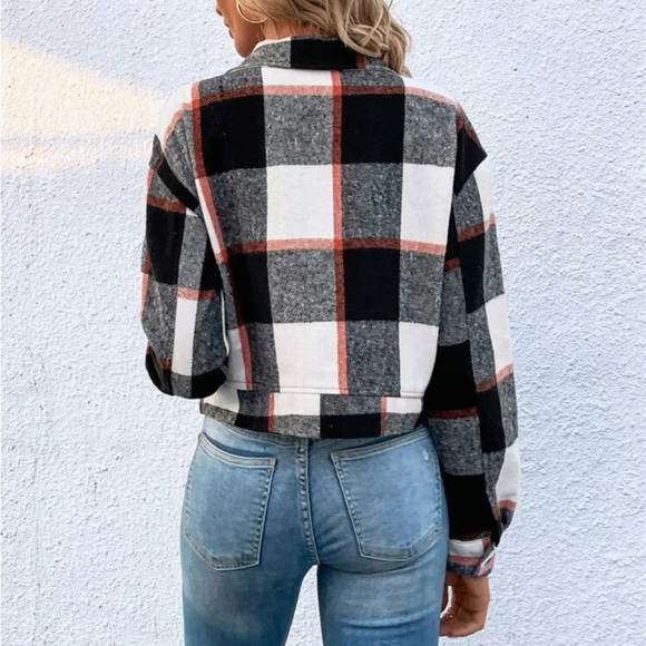 Boho navy blue plaid button down cropped jacket - Picture 12 of 16